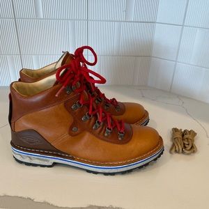 Womens Merrell Waitsfield Leather boot size 9